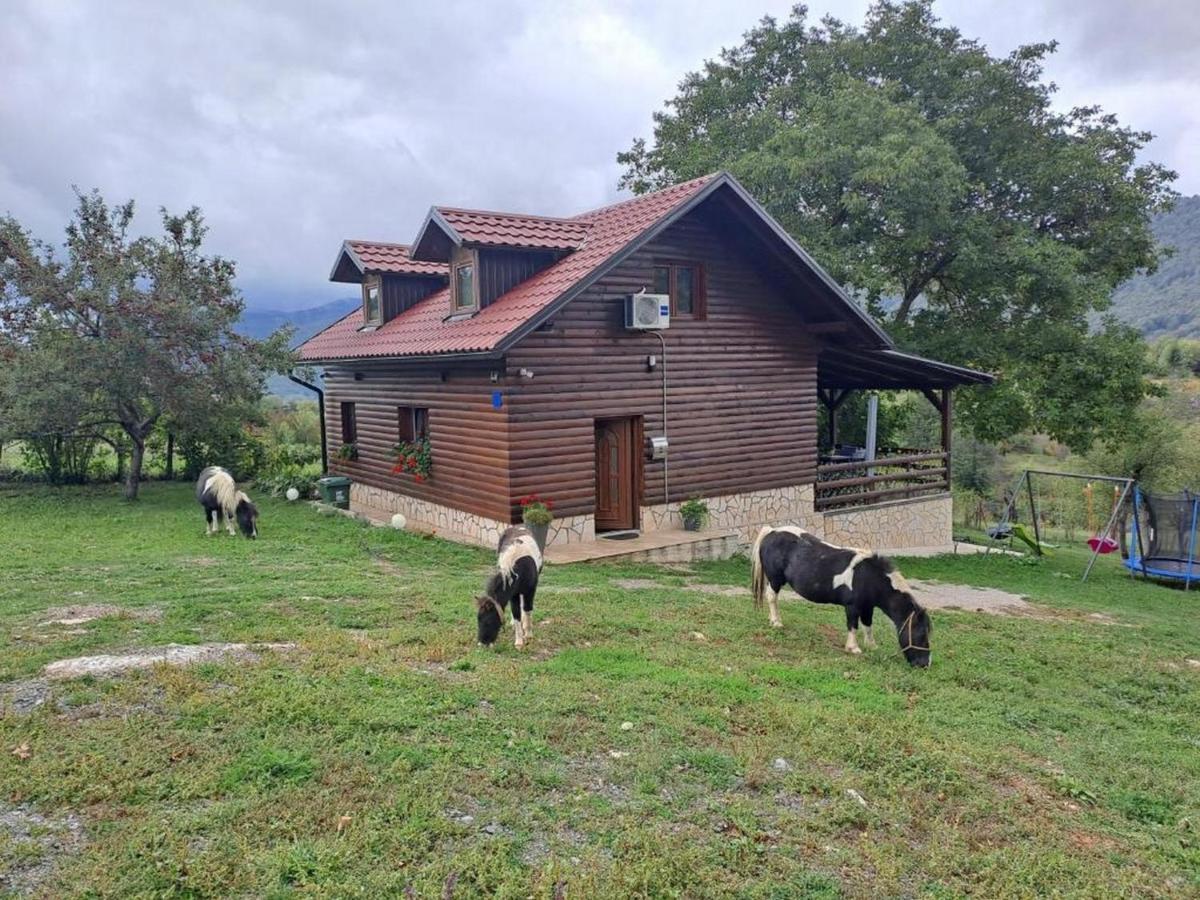Villa Matan House Otočac Exterior foto